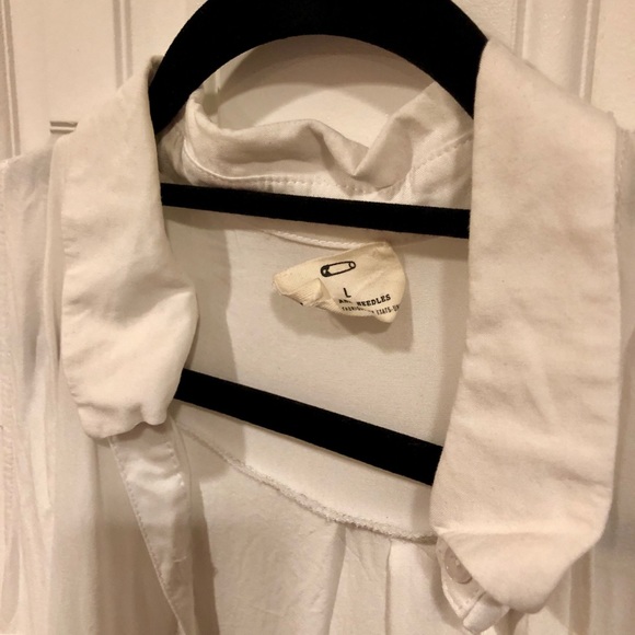 Pins and needles women’s white cropped button down - Picture 3 of 3